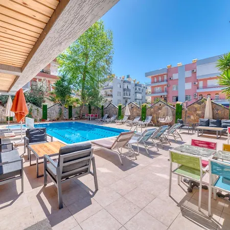 Kleopatra Icaria Apartahotel 3*