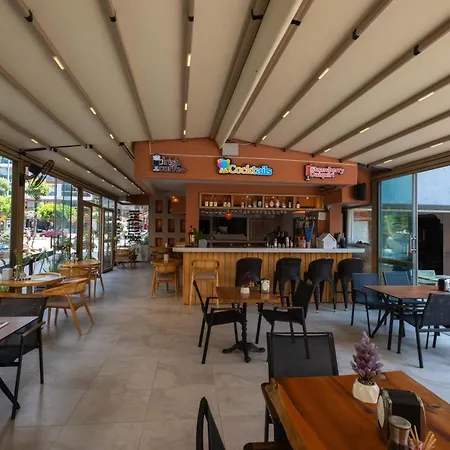 Kleopatra Icaria 3* Alanya