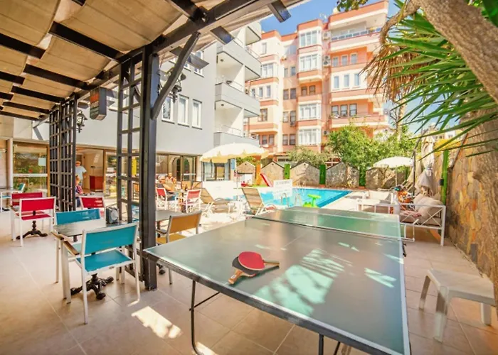 Kleopatra Icaria Аланія