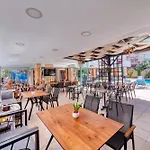Kleopatra Icaria 3* Alanya